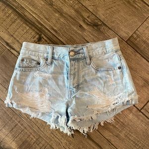 COPY - American Eagle Tomgirl Shortie💜